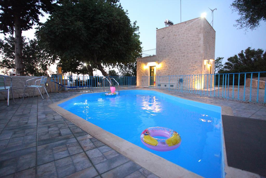 Villa Athina Aryiroúpolis Værelse billede